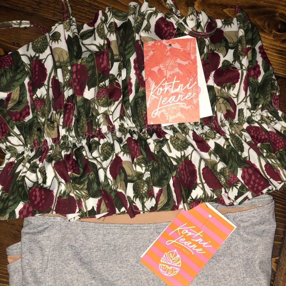 NWT Kortni Jeane Swimsuit